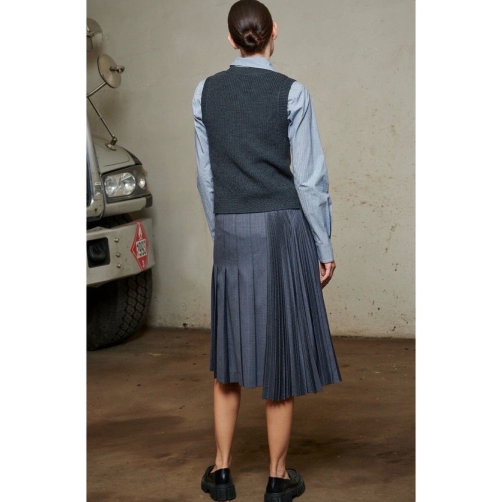 WE-AR4 Asymmetric Pleated Skirt S Gray Virgin Wool Blue Pinstripes USA NEW - Picture 2 of 11